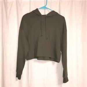 H&M basic crop hoodie